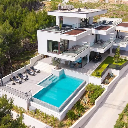 Briig Villa Sumpetar