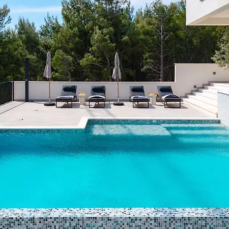 Briig Villa